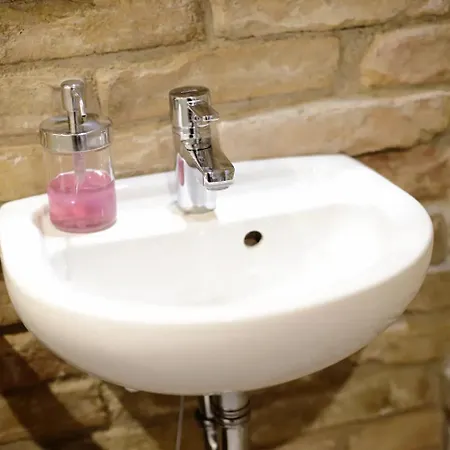 Budapestayz - Izabella * Budapeste