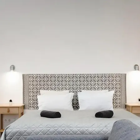 Budapestayz - Izabella