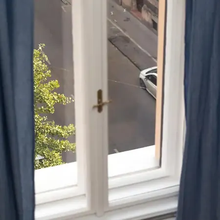 Budapestayz - Izabella * Budapest