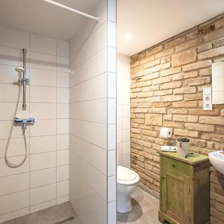 Budapestayz - Izabella *